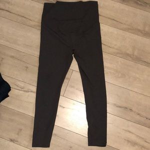 Fabletics Maternity Olive Green Leggings - size large